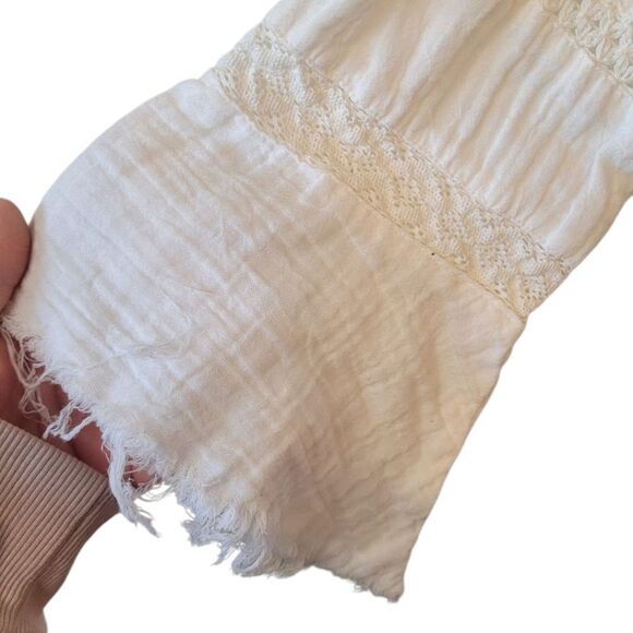Earthbound Women's White Gauzy Cotton Eyelet Blouse Size M - Picture 5 of 7